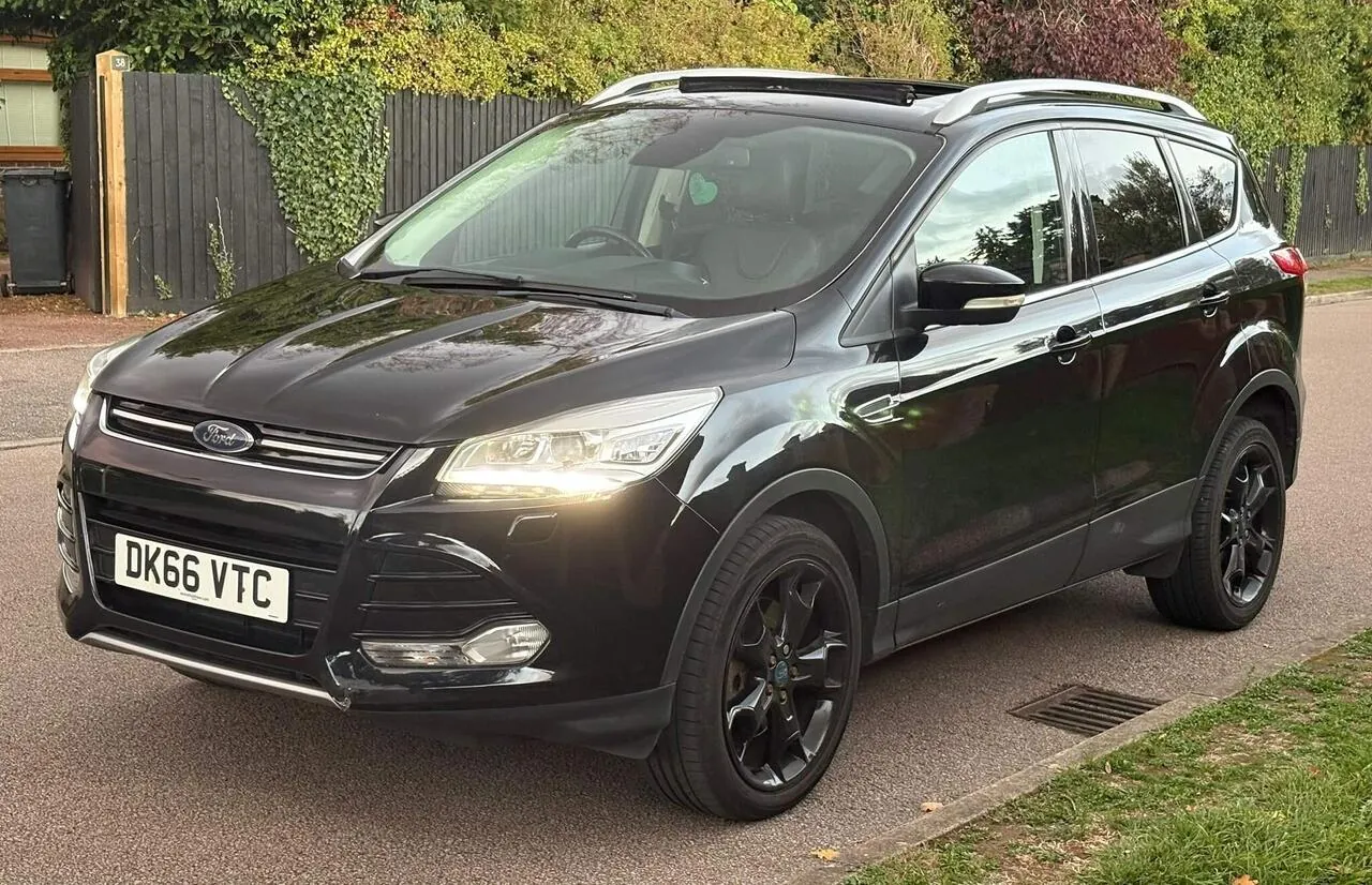 Ford Kuga 2016 photo 3