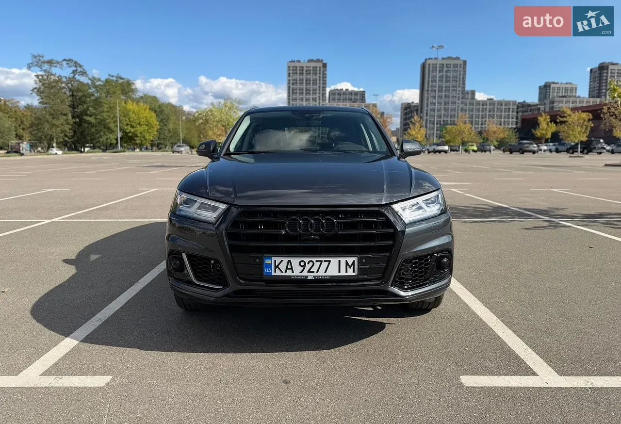 Audi Q5 2018 photo 2