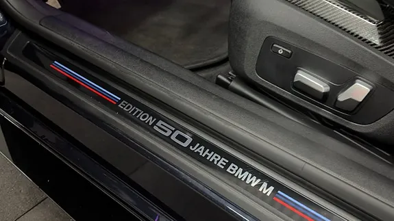 BMW M4 2023 photo 5