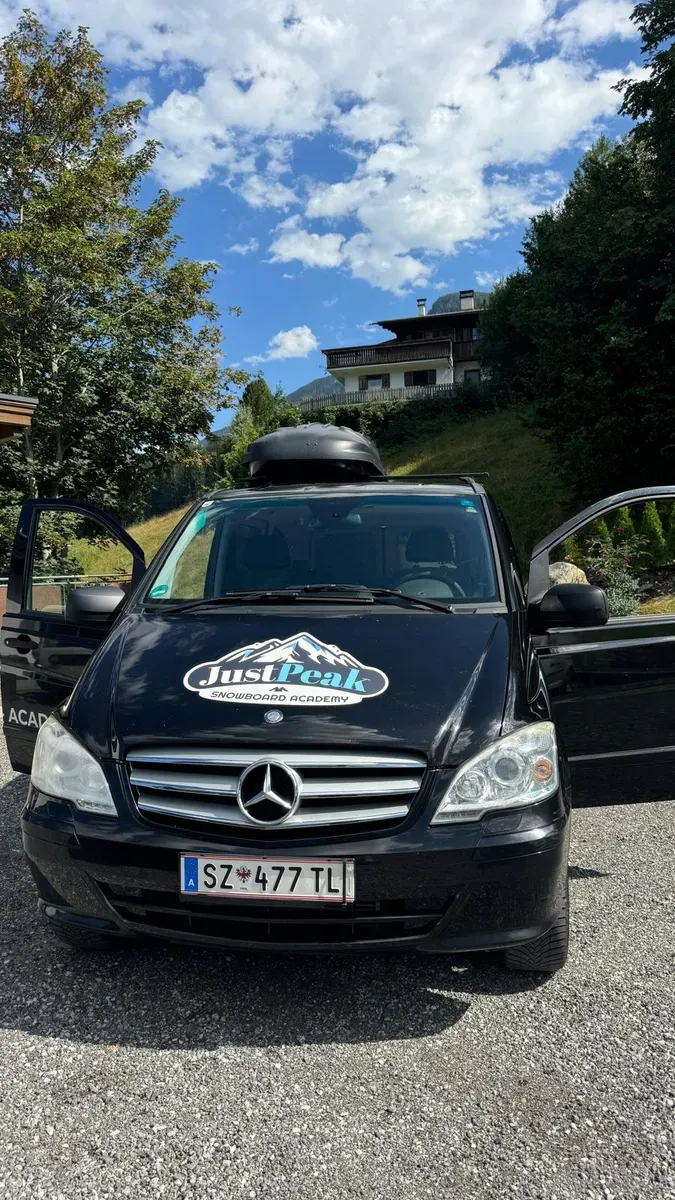 Mercedes-Benz Vito 2011 photo 2