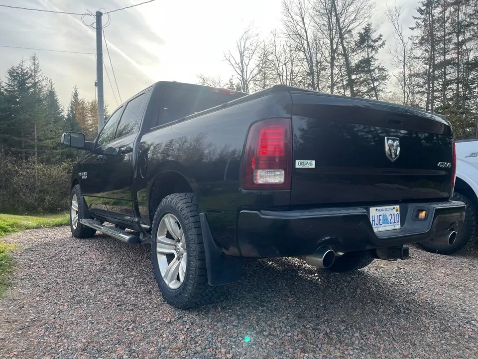 Ram Sport 2014 photo 3