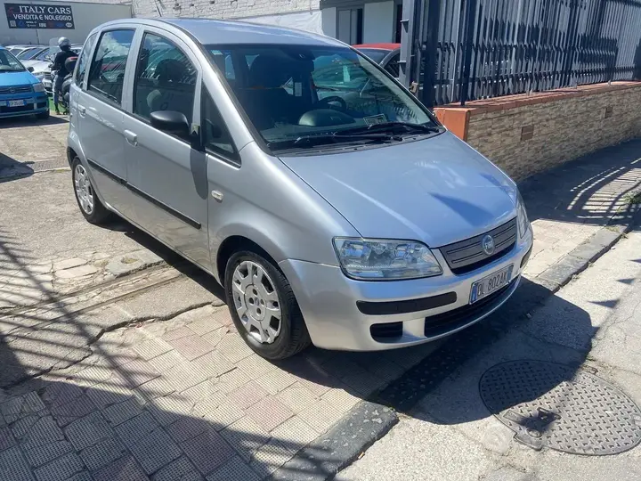 Fiat Idea 2007 photo 3