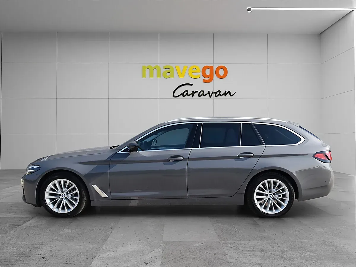 BMW 5 Series 2022 photo 3