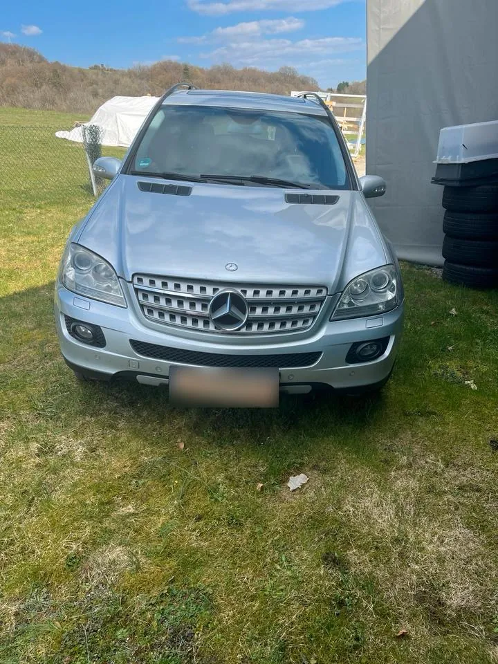 Mercedes-Benz Ml320