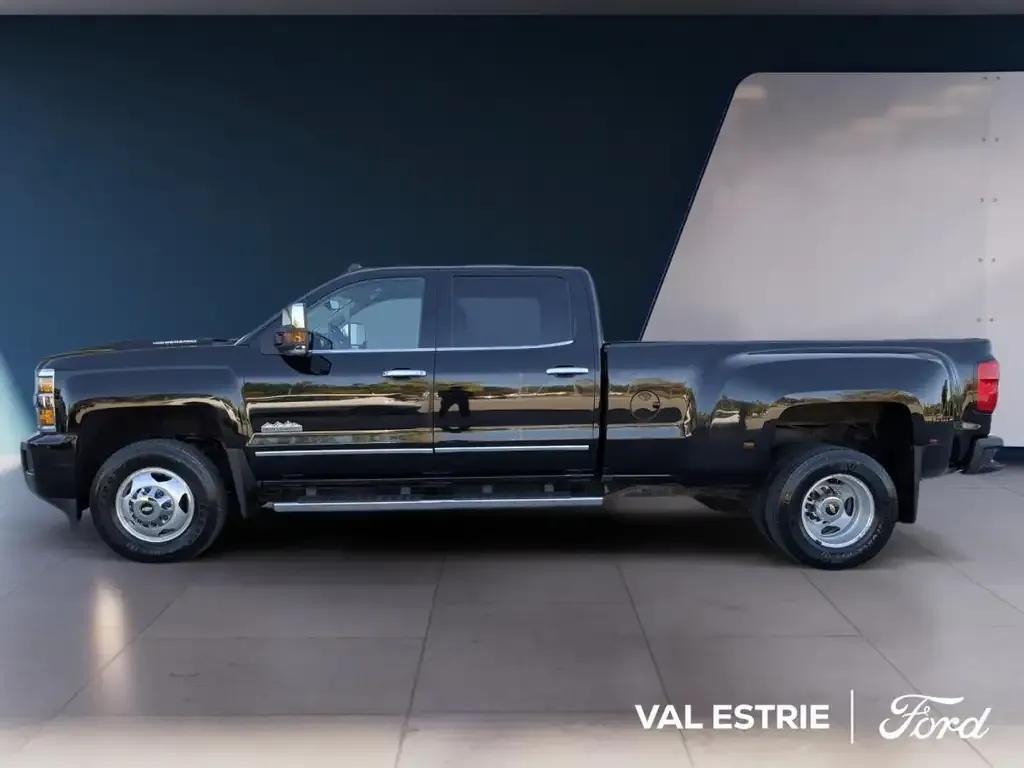 Chevrolet Silverado 3500 2019 photo 2