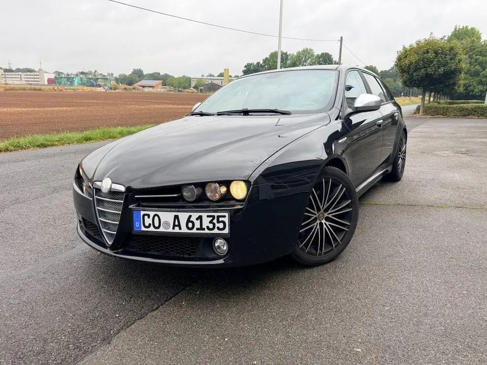 Alfa Romeo 159