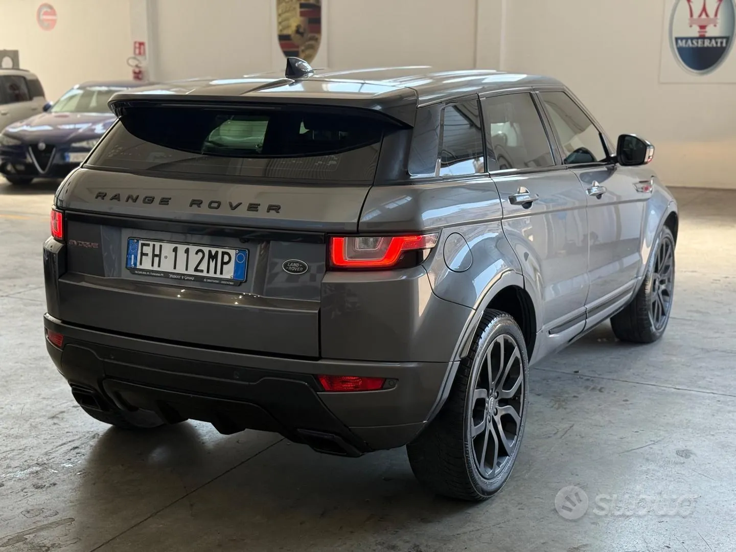 Land Rover Evoque 2017 photo 4