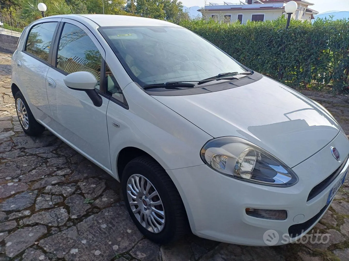 Fiat Punto 2014 photo 5