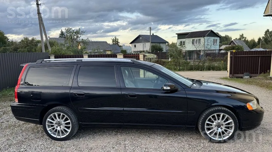 Volvo V70 2008 photo 5