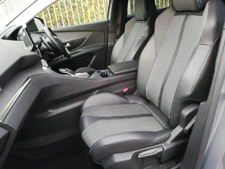 Peugeot 3008 2021 photo 5
