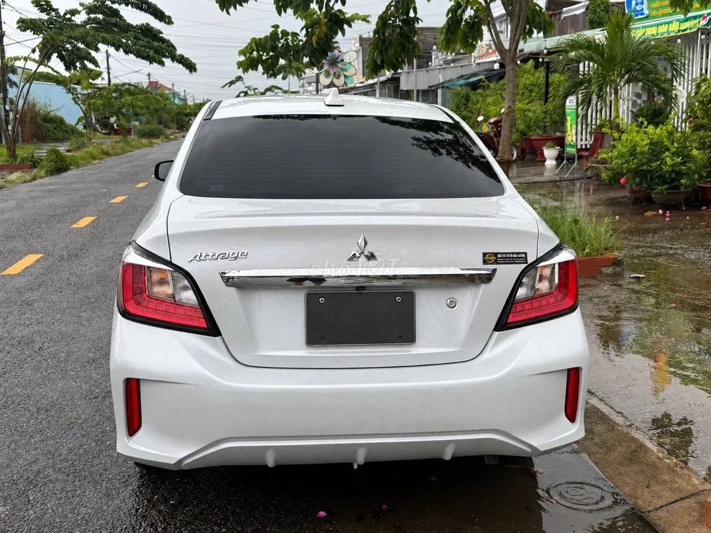 Mitsubishi Attrage 2024 photo 2