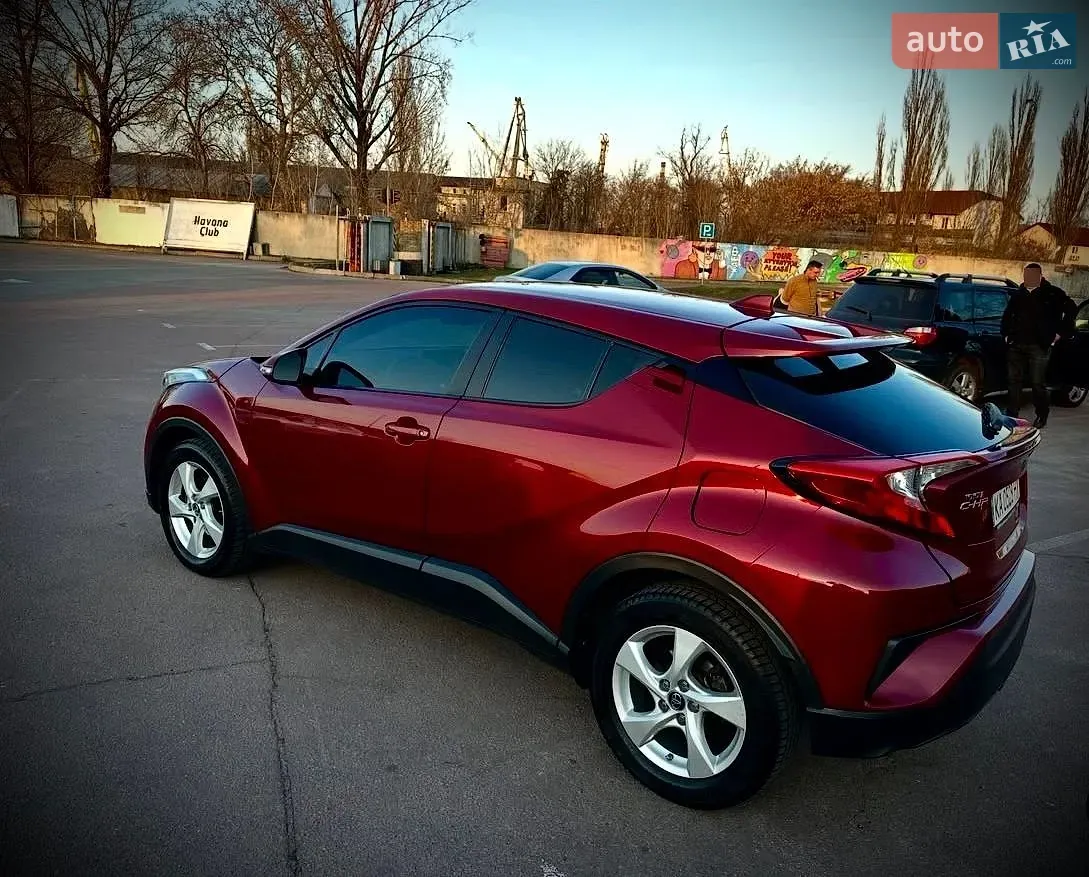 Toyota C-Hr 2017 photo 4
