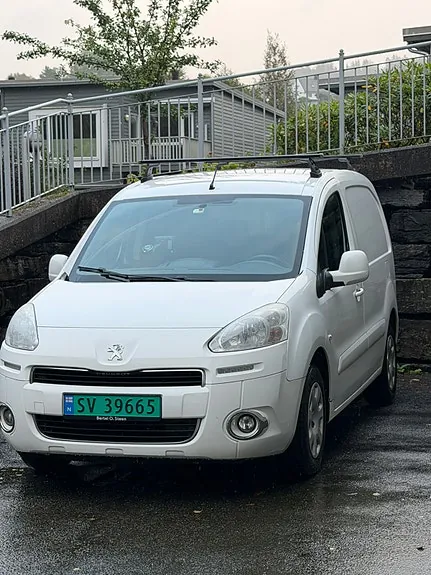 Peugeot Partner 2013 photo 2