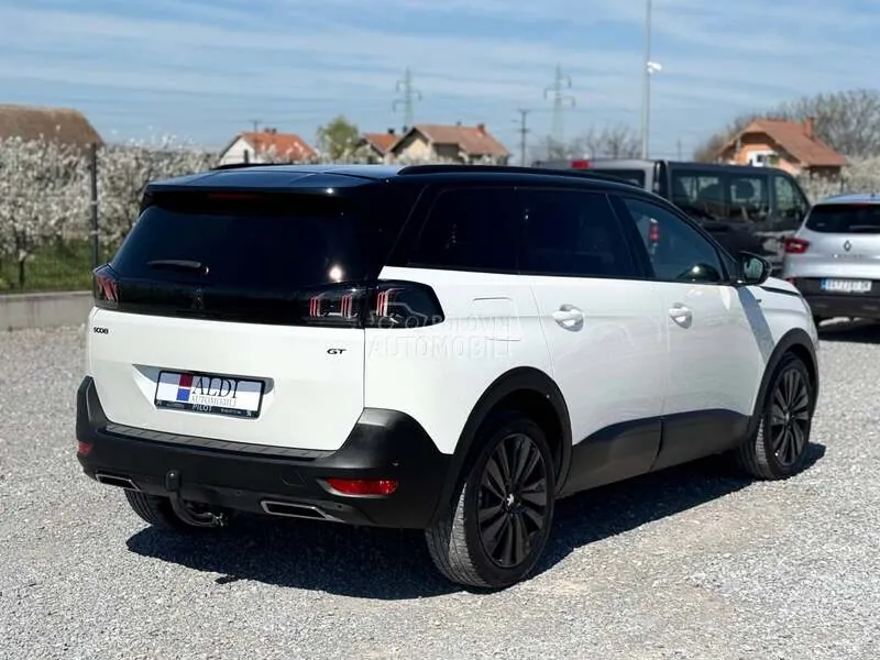 Peugeot 5008 2021 photo 5