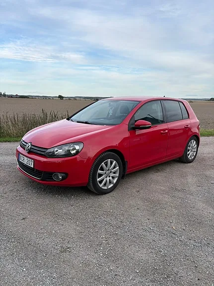 Volkswagen Golf Vi 2010 photo 2