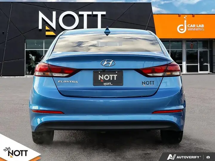 Hyundai Elantra 2017 photo 5
