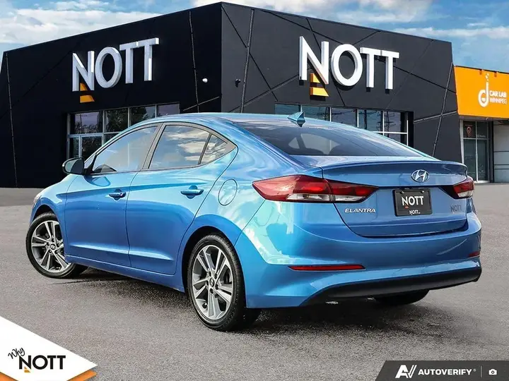 Hyundai Elantra 2017 photo 4