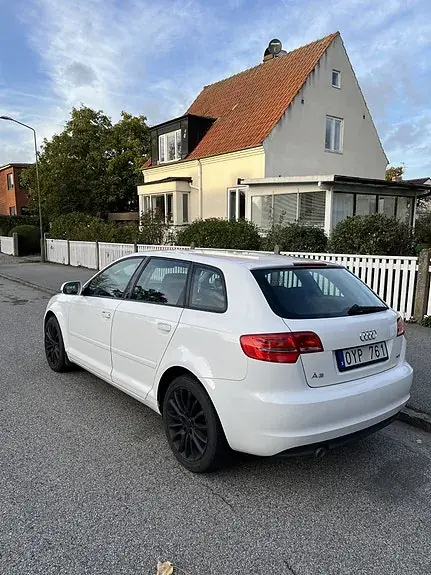 Audi A3 2012 photo 3