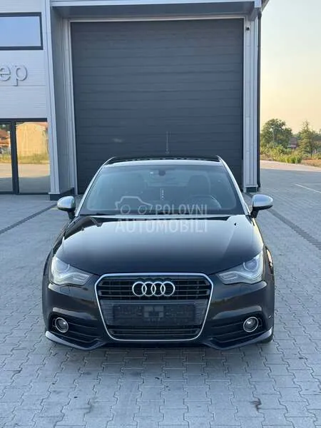 Audi A1 2010 photo 2