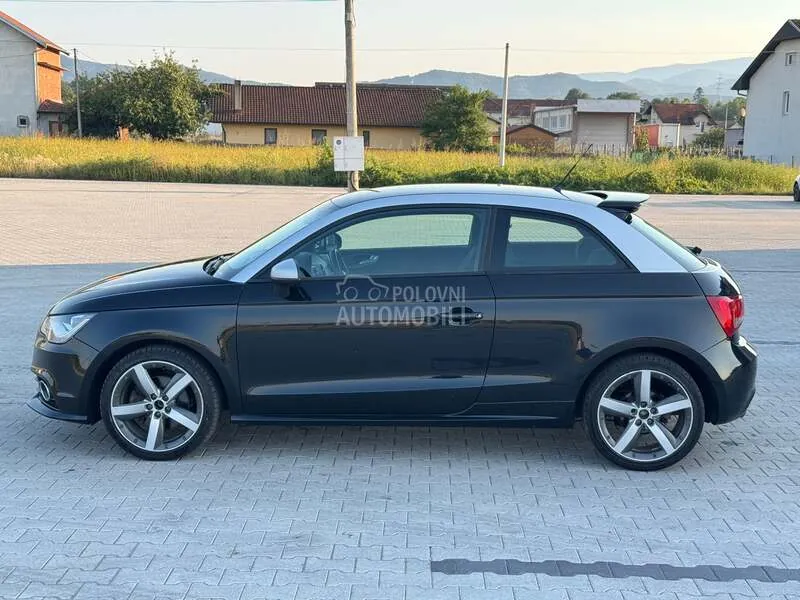 Audi A1 2010 photo 5