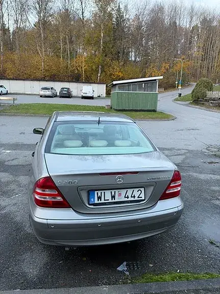 Mercedes-Benz C200 2005 photo 2