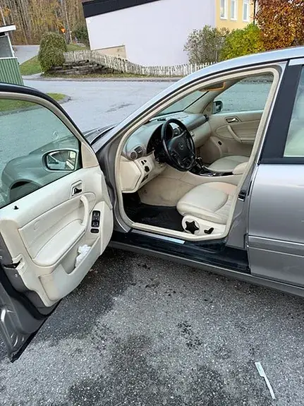 Mercedes-Benz C200 2005 photo 5