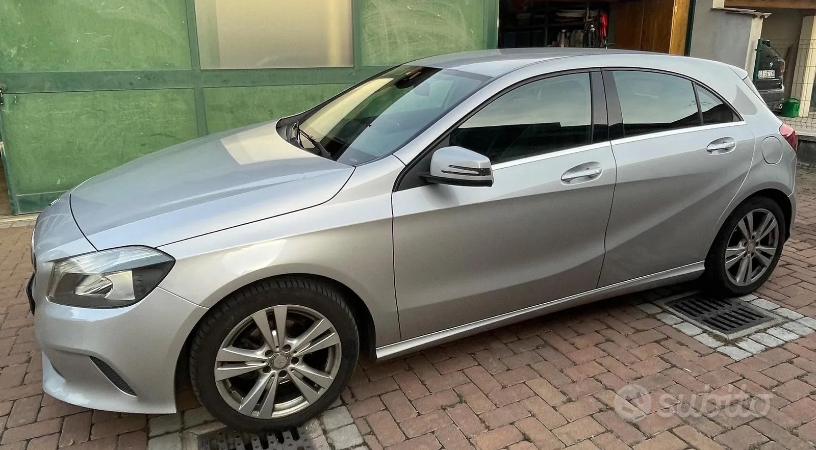 Mercedes-Benz A 2017 photo 4