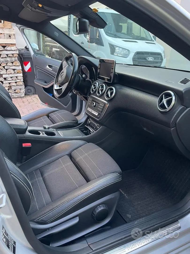 Mercedes-Benz A 2017 photo 5