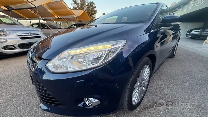 Ford Focus 2013 photo 2