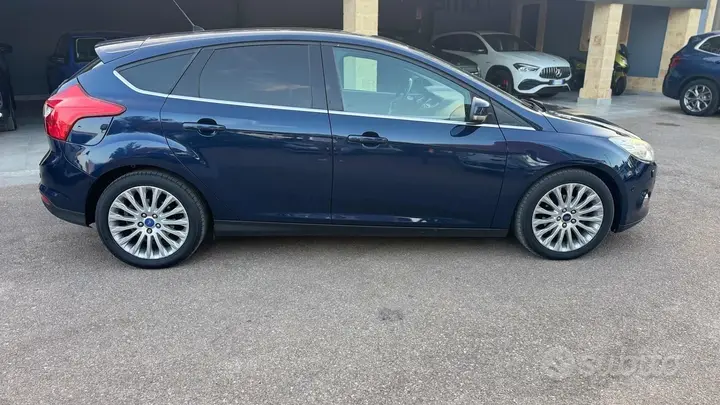 Ford Focus 2013 photo 5