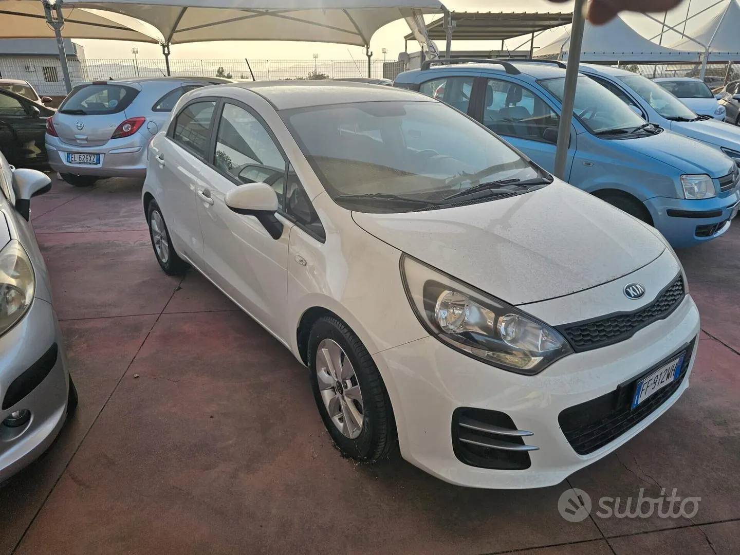 Kia Rio 2016 photo 2