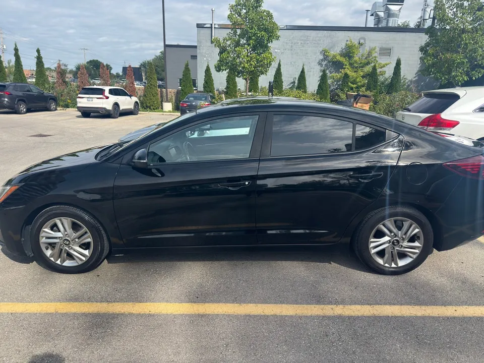Hyundai Elantra 2019 photo 3