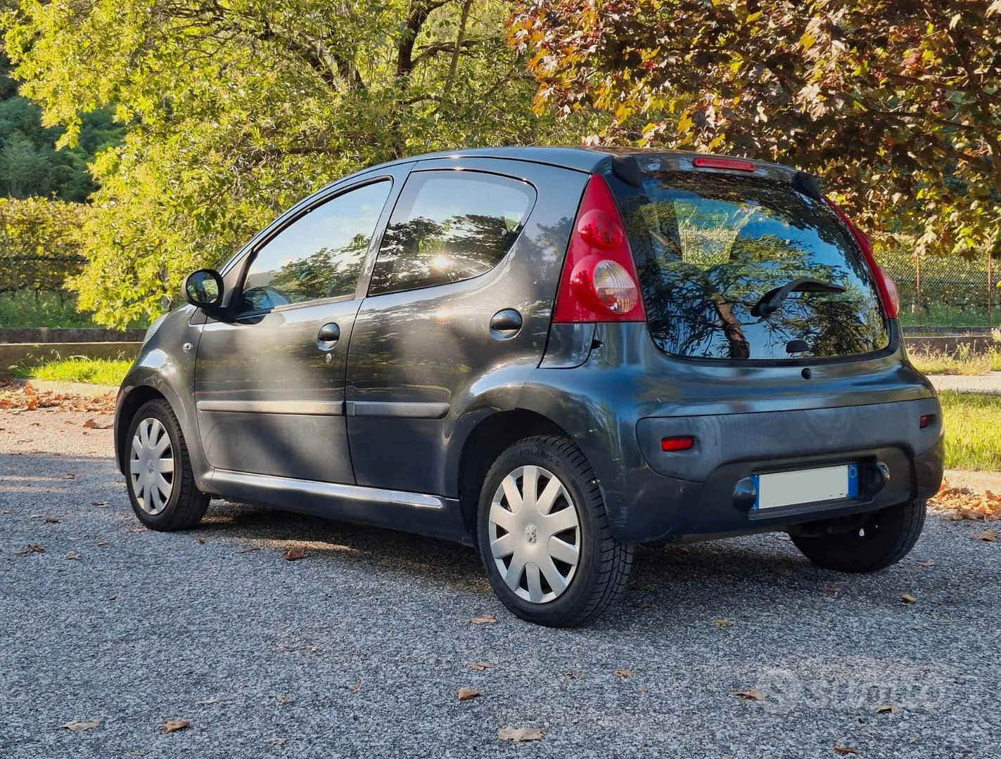 Peugeot 107 2008 photo 2