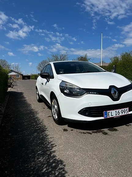 Renault Clio Iv 2014 photo 2