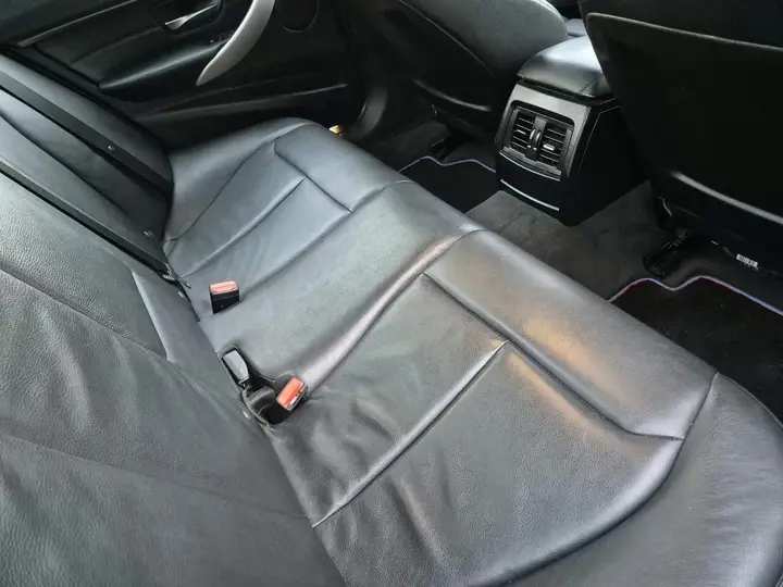 BMW 3 Series 2014 photo 4