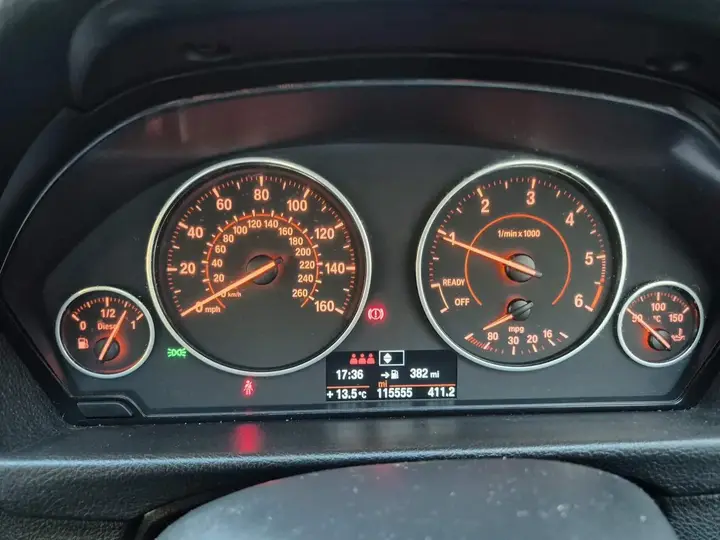 BMW 3 Series 2014 photo 5