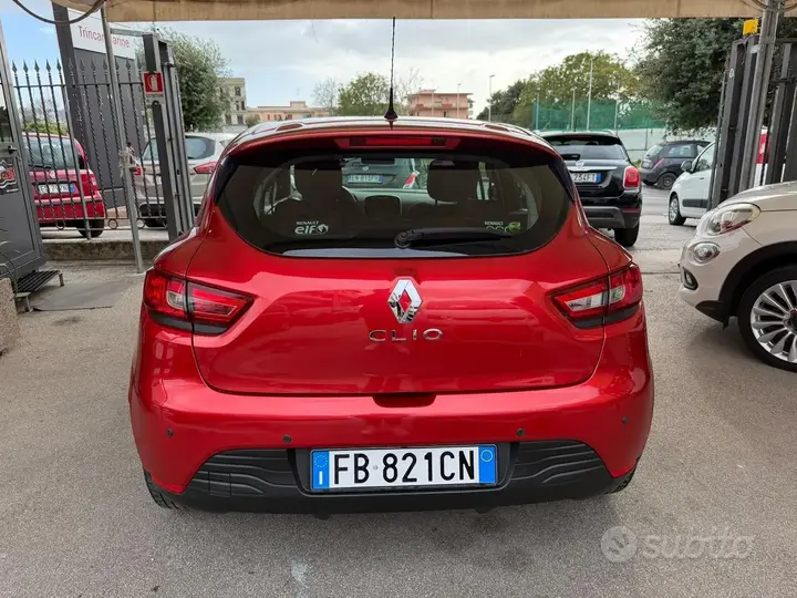 Renault Clio 2015 photo 5