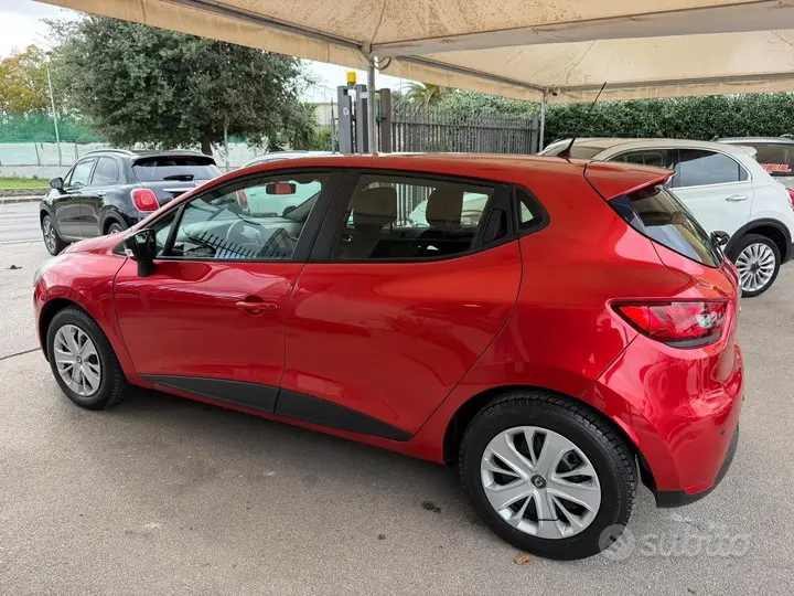 Renault Clio 2015 photo 4