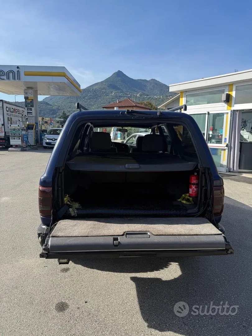 Toyota 4 Runner 1993 photo 4