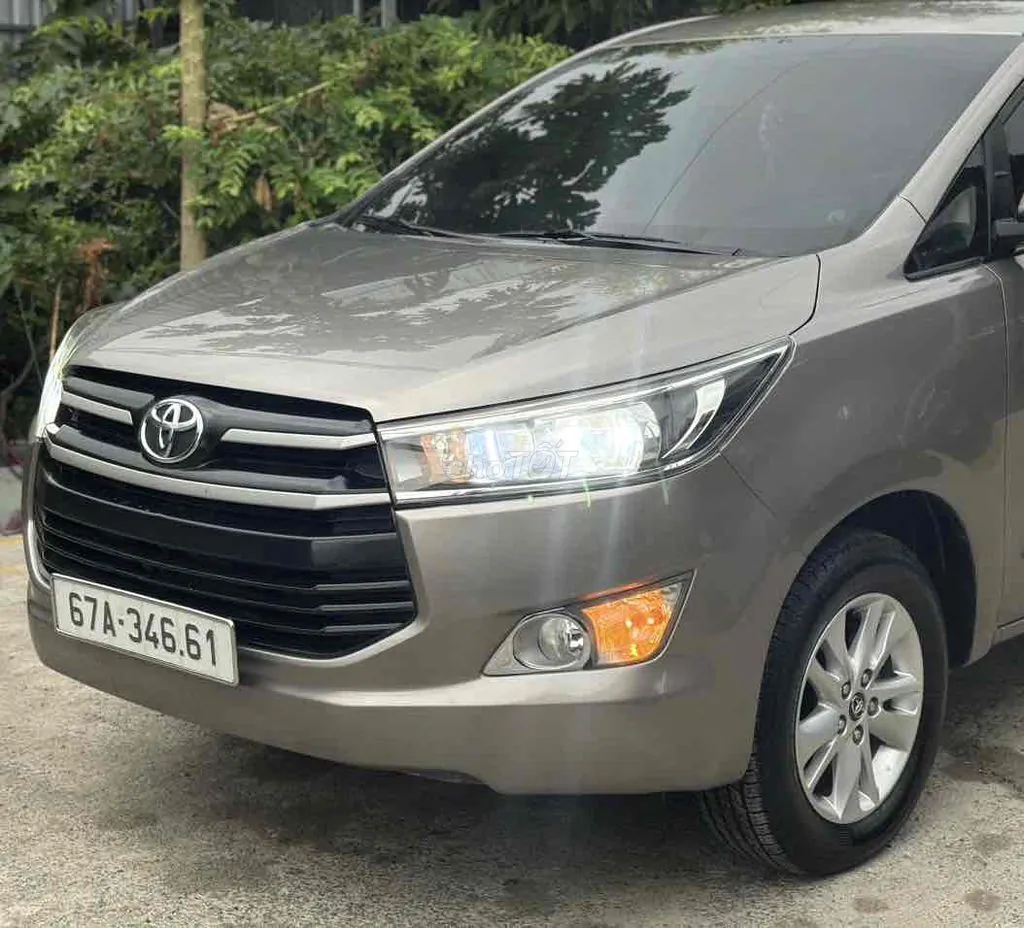 Toyota Innova 2019 photo 3