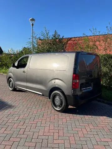 Citroen Jumpy Combi 2017 photo 3