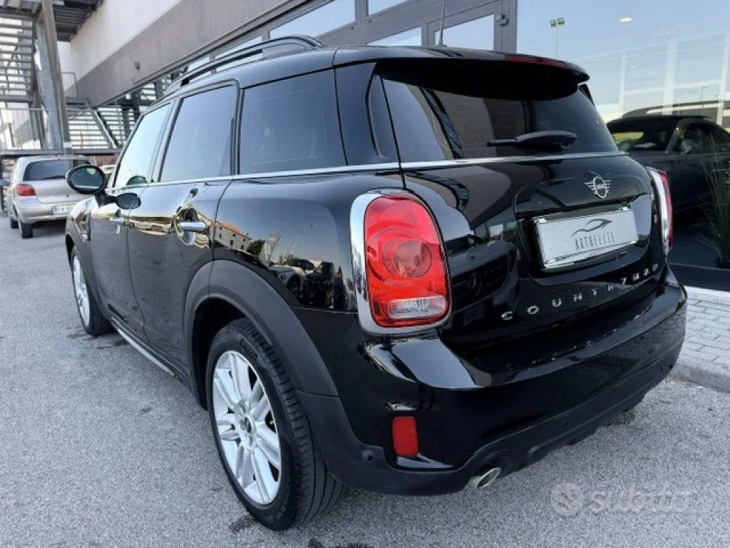 Mini Countryman 2018 photo 3