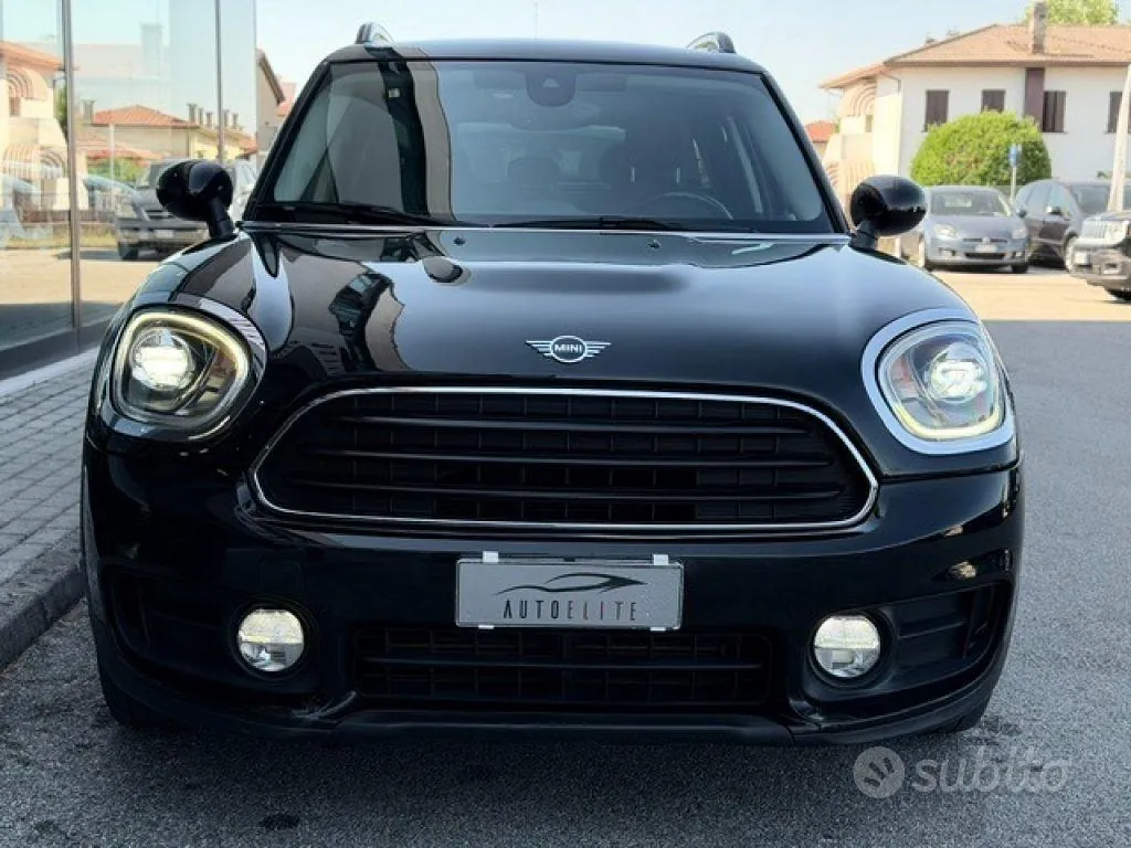 Mini Countryman 2018 photo 2