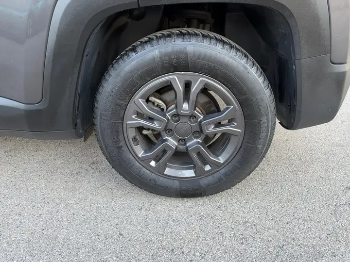 Jeep Renegade 2019 photo 4