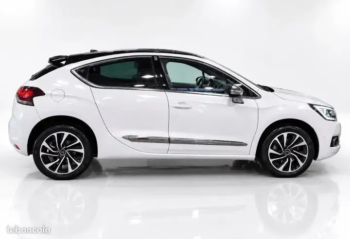 DS Automobiles Ds 4 2016 photo 3