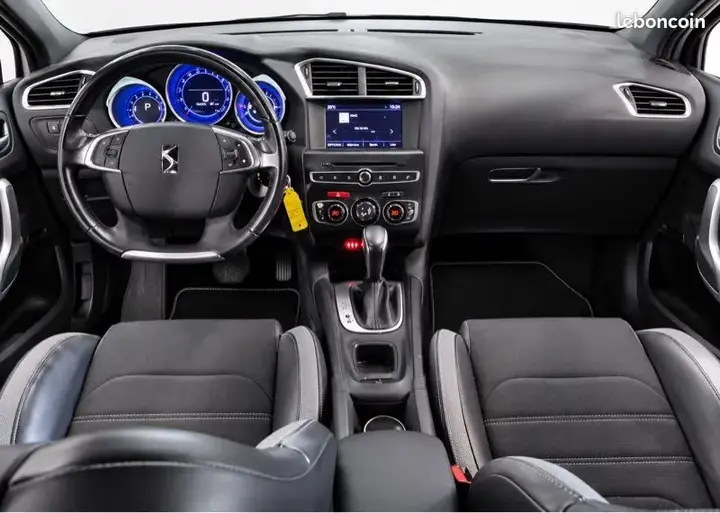 DS Automobiles Ds 4 2016 photo 5