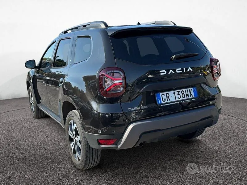 Dacia Duster 2023 photo 4