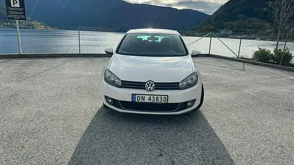 Volkswagen Golf 6 2010 photo 2