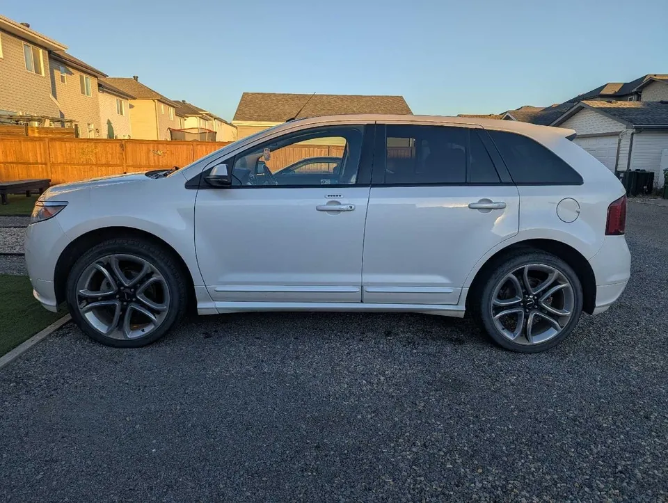 Ford Edge 2013 photo 3