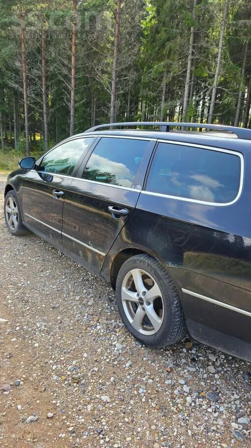Volkswagen Passat 2010 photo 4